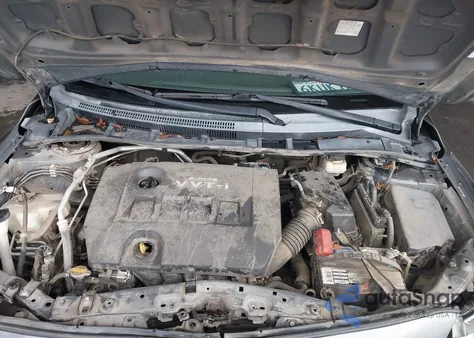 2010 Toyota Corolla z USA, uszkodzony, nr VIN 2T1BU4EE7AC192288